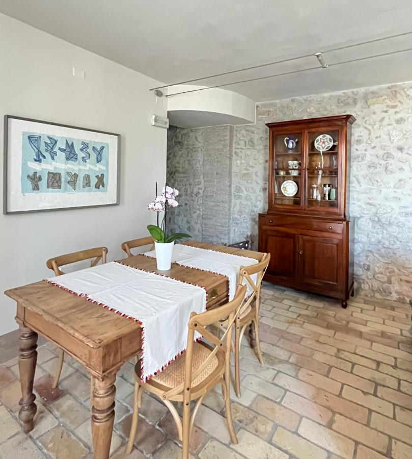קסטלארו Le Mansarine Charme B&B מראה חיצוני תמונה